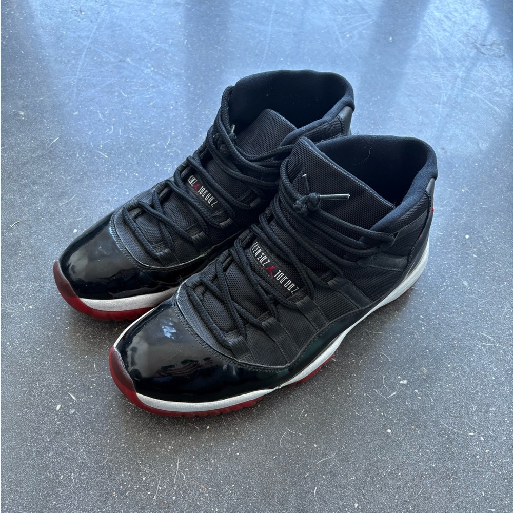 Bred 11s